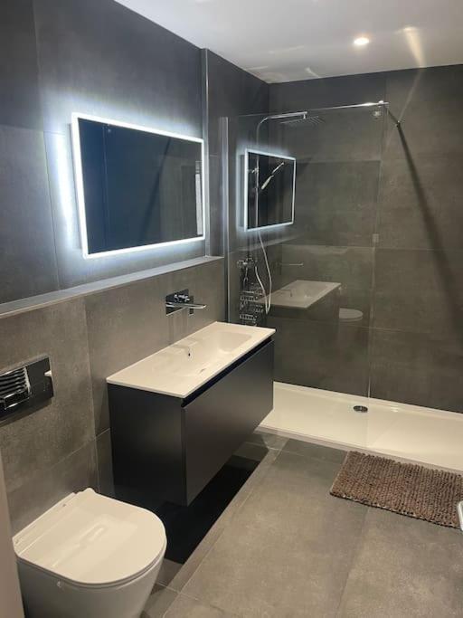 Modern 1 Bedroom Apartment Close To Penzance Town Centre. Esterno foto