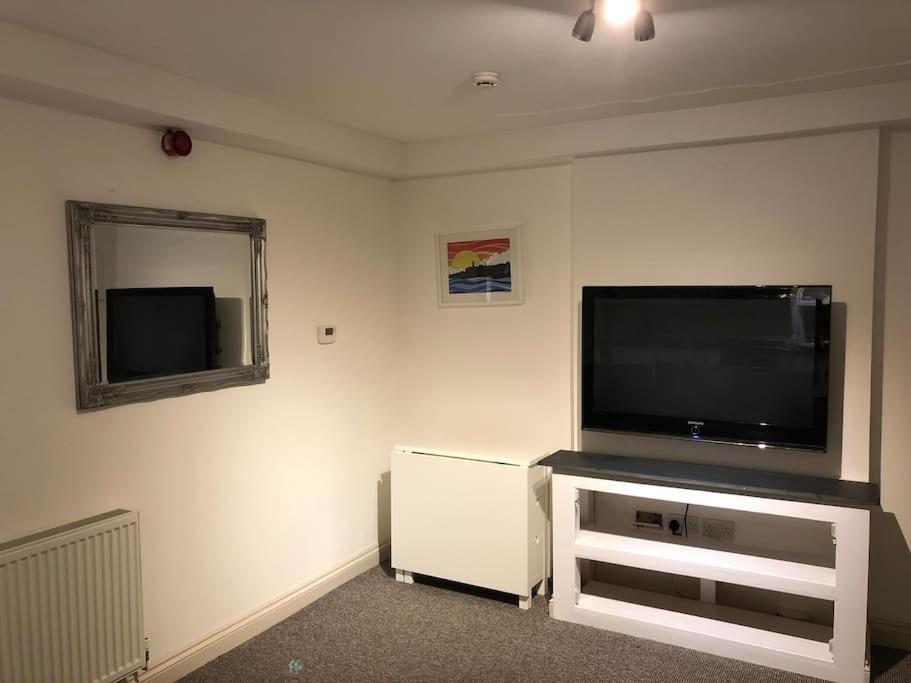 Modern 1 Bedroom Apartment Close To Penzance Town Centre. Esterno foto