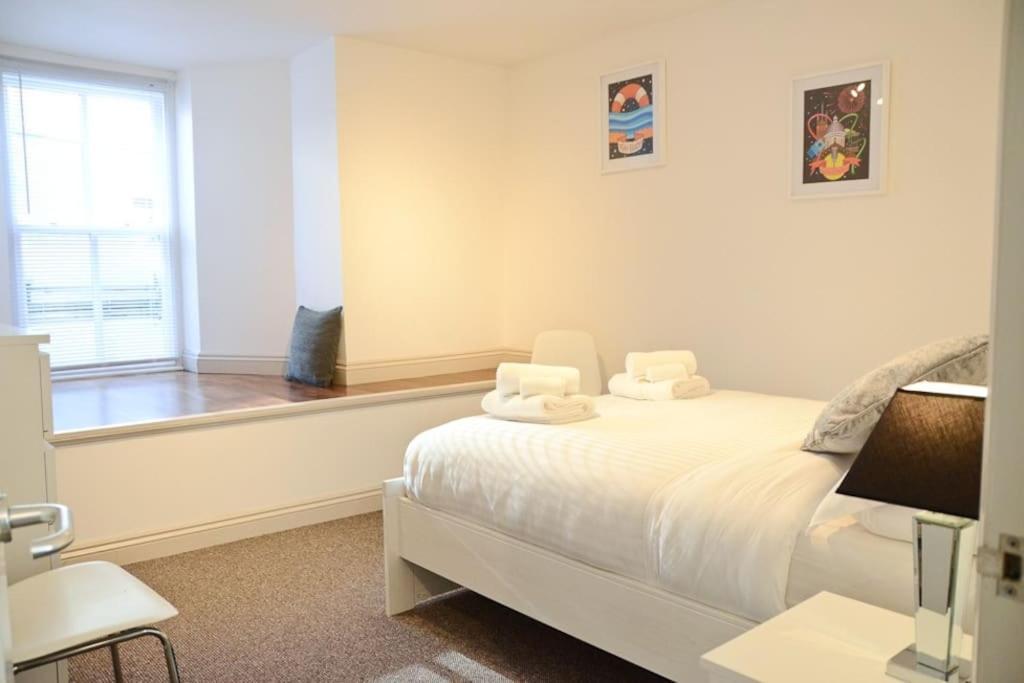 Modern 1 Bedroom Apartment Close To Penzance Town Centre. Esterno foto